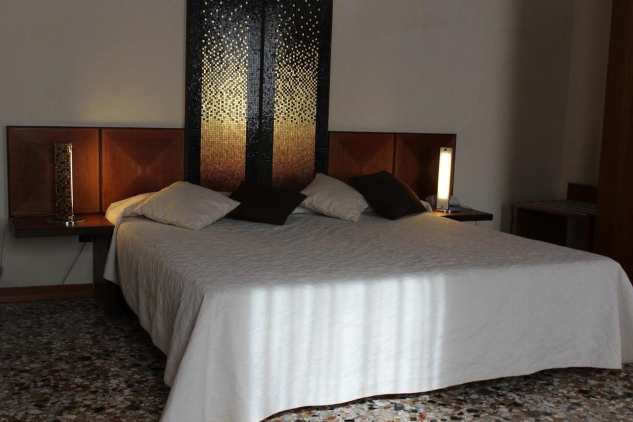 Domus Orsoni Bed & Breakfast Venice Exterior photo